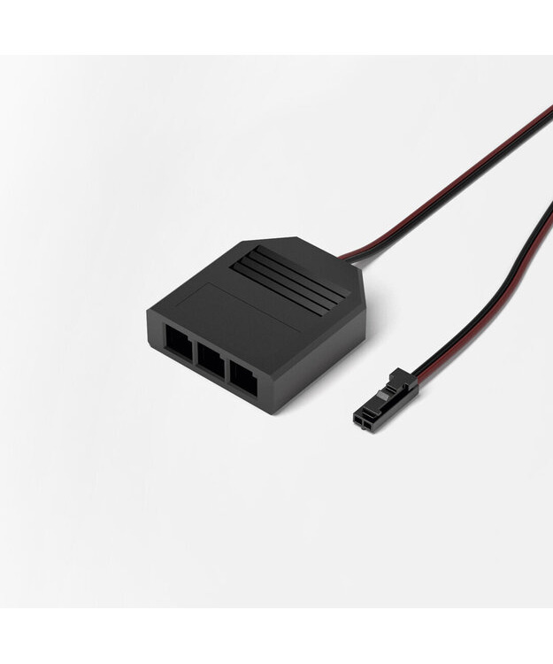 3-osainen jakaja 12V