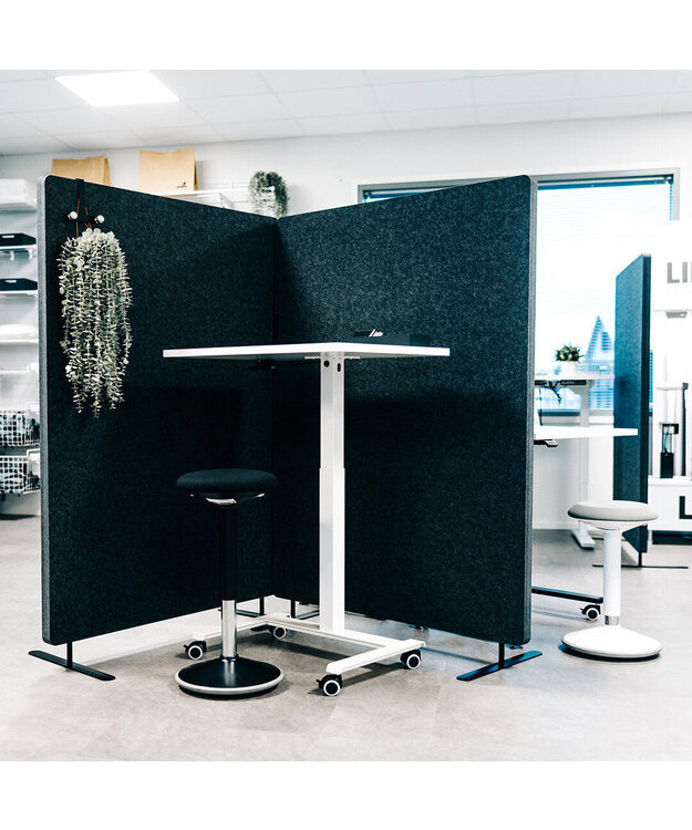 Korkeussäädettävä pulpetti