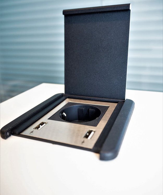 Pistorasia, SourceCover