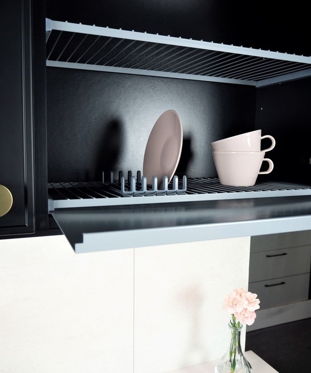 Teema-tasohyllysetti